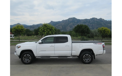 toyota-tacoma - 1