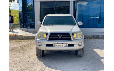 toyota-tacoma - 1