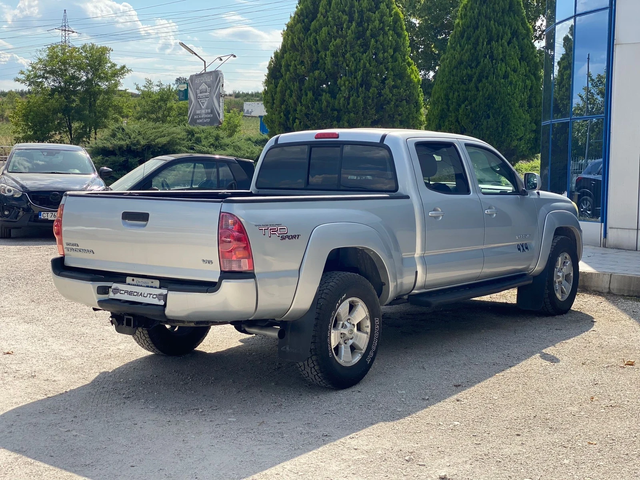 Toyota Tacoma 4.0i 4х4 - автомобили, коли, обяви за нови и употребявани 5
