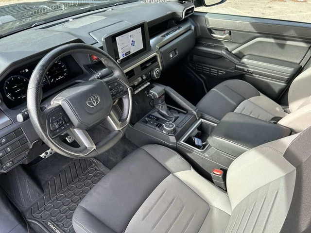 Toyota Tacoma TRD Sport Double Cab 4WD АвтоКредит (ЦЕНА ДО БГ) - автомобили, коли, обяви за нови и употребявани 11