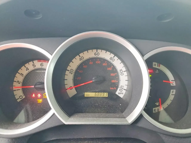 Toyota Tacoma TRD OFF ROAD - автомобили, коли, обяви за нови и употребявани 9