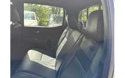 Toyota Tacoma TRD OFF ROAD Premium / 2 КЛЮЧА - автомобили, коли, обяви за нови и употребявани 16