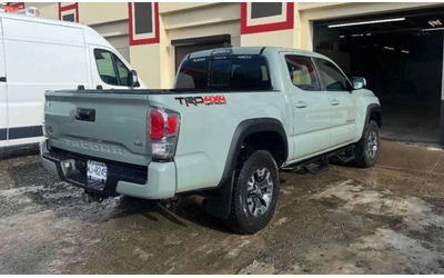 Toyota Tacoma * 4x4 Double Cab SB * CARFAX * БЕЗ ИНЦИДЕНТИ - автомобили, коли, обяви за нови и употребявани 12