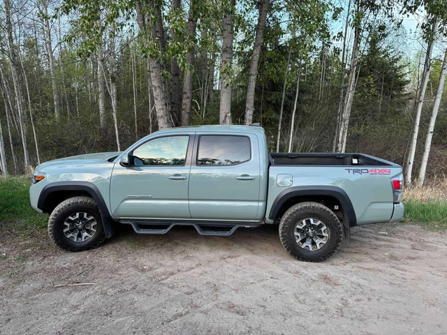 Toyota Tacoma * 4x4 Double Cab SB * CARFAX * БЕЗ ИНЦИДЕНТИ - автомобили, коли, обяви за нови и употребявани 15