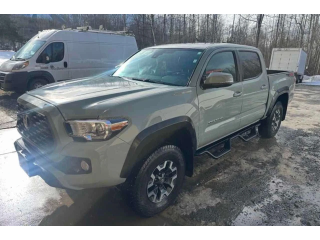 Toyota Tacoma * 4x4 Double Cab SB * CARFAX * БЕЗ ИНЦИДЕНТИ - автомобили, коли, обяви за нови и употребявани 5