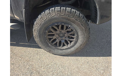 Toyota Tacoma * 4WD Double Cab V6* 2 КЛЮЧА* ПОДГРЕВ* KEYLESS* - автомобили, коли, обяви за нови и употребявани 6