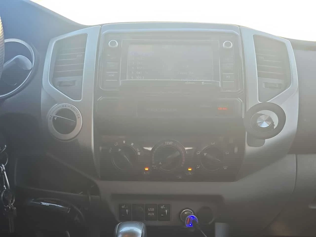 Toyota Tacoma * 4WD Double Cab V6* 2 КЛЮЧА* ПОДГРЕВ* KEYLESS* - автомобили, коли, обяви за нови и употребявани 8