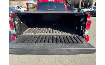 Toyota Tacoma * 4x4 Double Cab Auto* KEYLESS* - автомобили, коли, обяви за нови и употребявани 11
