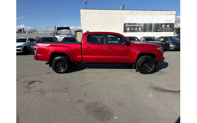 toyota-tacoma - 2
