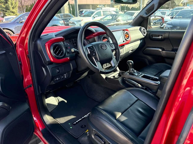 Toyota Tacoma * 4x4 Double Cab Auto* KEYLESS* - автомобили, коли, обяви за нови и употребявани 4
