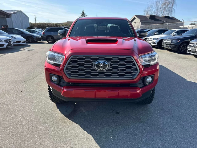 Toyota Tacoma * 4x4 Double Cab Auto* KEYLESS* - автомобили, коли, обяви за нови и употребявани 5