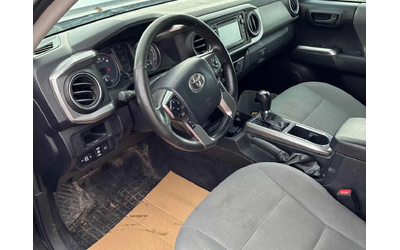 toyota-tacoma - 4