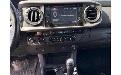 Toyota Tacoma | 4WD Double Cab V6 | CARFAX - автомобили, коли, обяви за нови и употребявани 8