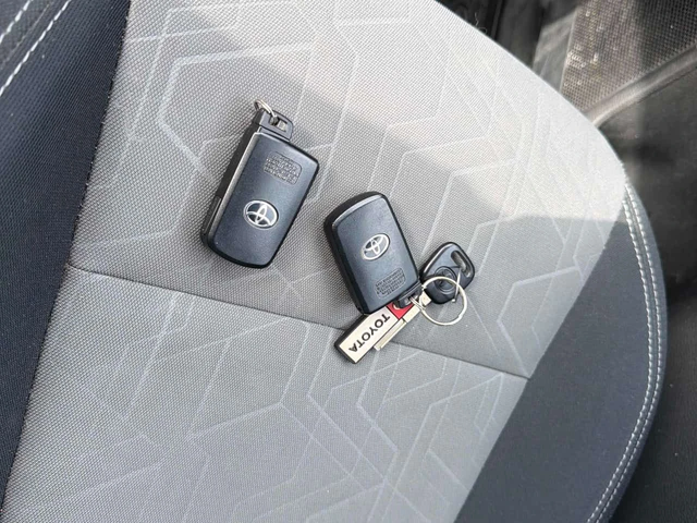 Toyota Tacoma * 4x4 Double Cab Auto* 2 КЛЮЧА* ПОДГРЕВ* KEYLESS* - автомобили, коли, обяви за нови и употребявани 10