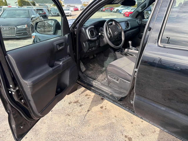 Toyota Tacoma * 4x4 Double Cab Auto* 2 КЛЮЧА* ПОДГРЕВ* KEYLESS* - автомобили, коли, обяви за нови и употребявани 4