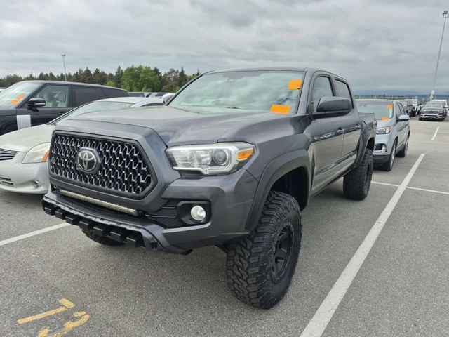Toyota Tacoma * TRD OFF ROAD CREW CAB SHORT BED * CARFAX * БЕЗ П - автомобили, коли, обяви за нови и употребявани 0