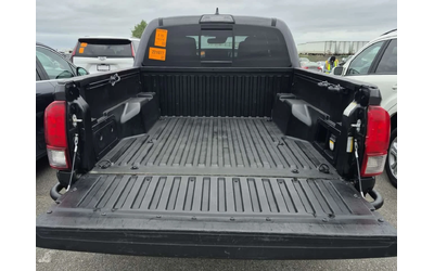 Toyota Tacoma * TRD OFF ROAD CREW CAB SHORT BED * CARFAX * БЕЗ П - автомобили, коли, обяви за нови и употребявани 13