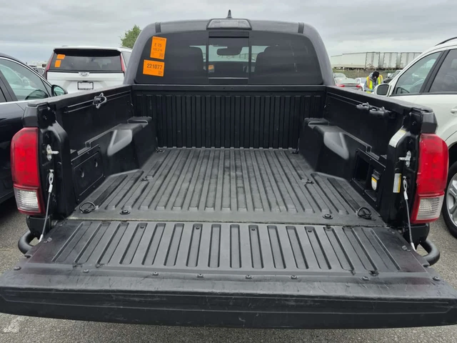 Toyota Tacoma * TRD OFF ROAD CREW CAB SHORT BED * CARFAX * БЕЗ П - автомобили, коли, обяви за нови и употребявани 13