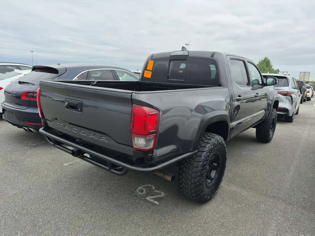 Toyota Tacoma * TRD OFF ROAD CREW CAB SHORT BED * CARFAX * БЕЗ П - автомобили, коли, обяви за нови и употребявани 2
