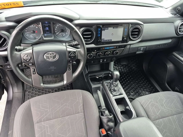 Toyota Tacoma * TRD OFF ROAD CREW CAB SHORT BED * CARFAX * БЕЗ П - автомобили, коли, обяви за нови и употребявани 9