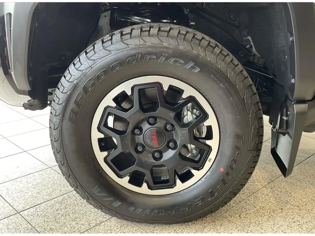Toyota Tacoma RUNNING BOARDS | DISTRONIC - автомобили, коли, обяви за нови и употребявани 4
