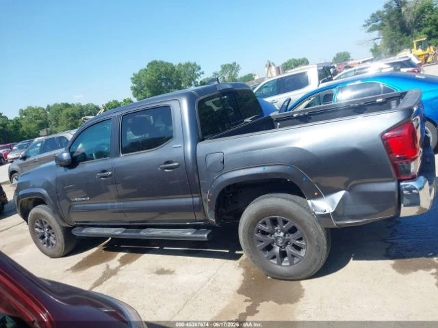 Toyota Tacoma SR5* V6* 22700KM* - автомобили, коли, обяви за нови и употребявани 13