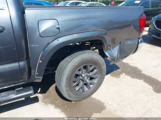 Toyota Tacoma SR5* V6* 22700KM* - автомобили, коли, обяви за нови и употребявани 5