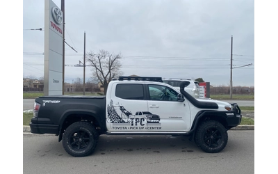 toyota-tacoma - 3