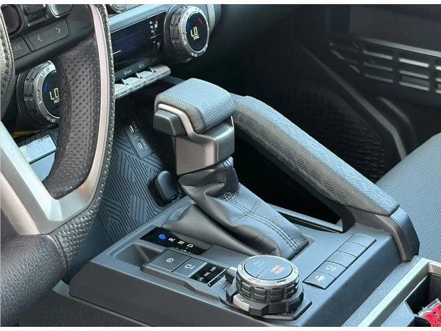 Toyota Tacoma LIMITED i-FORCE MAX HYBRID-LUXURY - автомобили, коли, обяви за нови и употребявани 11