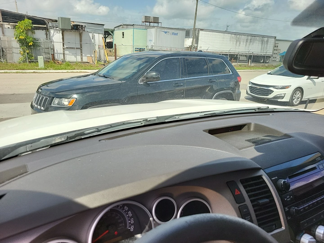 Toyota Tundra 5.7 V8* CREW* КОЖА* ШОУРУМ* ПЕРФЕКТЕН ЗА ГАЗ* КАТО - автомобили, коли, обяви за нови и употребявани 11