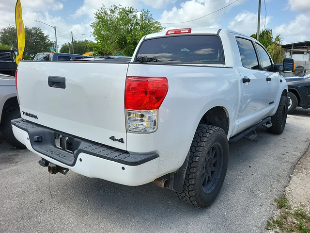 Toyota Tundra 5.7 V8* CREW* КОЖА* ШОУРУМ* ПЕРФЕКТЕН ЗА ГАЗ* КАТО - автомобили, коли, обяви за нови и употребявани 2