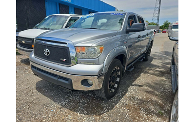 toyota-tundra - 0