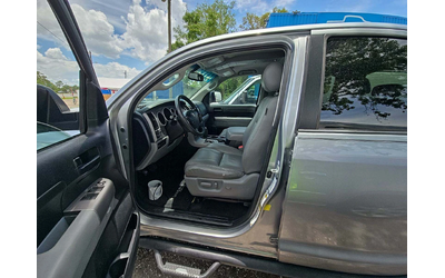 Toyota Tundra Crew Cab* 5.7* БЕЗ РЪЖДА* КОЖА* ВИДЕО НА МОТОР - автомобили, коли, обяви за нови и употребявани 6