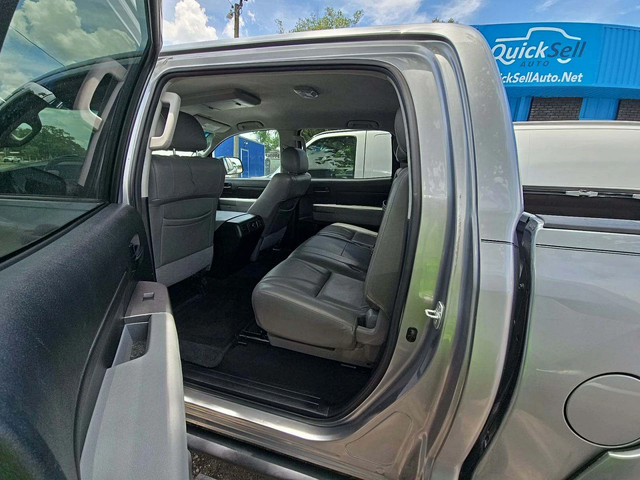 Toyota Tundra Crew Cab* 5.7* БЕЗ РЪЖДА* КОЖА* ВИДЕО НА МОТОР - автомобили, коли, обяви за нови и употребявани 9