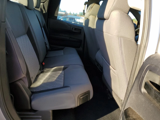 Toyota Tundra DOUBLE CAB SR 4x4 - автомобили, коли, обяви за нови и употребявани 10