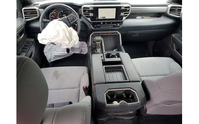 Toyota Tundra 3.4L 6 Rear Wheel Drive w/4x4 - автомобили, коли, обяви за нови и употребявани 8