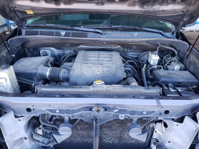 Toyota Tundra 5.7* CREWMAX SR5* РЕАЛНИ КМ* ПЕРФЕКТЕН - автомобили, коли, обяви за нови и употребявани 10