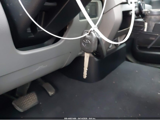 Toyota Tundra 4.6L V-8 DOHC, VVT, 310HP 4X2 Drive - автомобили, коли, обяви за нови и употребявани 10