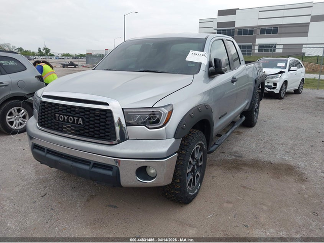 Toyota Tundra 4.6L V-8 DOHC, VVT, 310HP 4X2 Drive - автомобили, коли, обяви за нови и употребявани 1