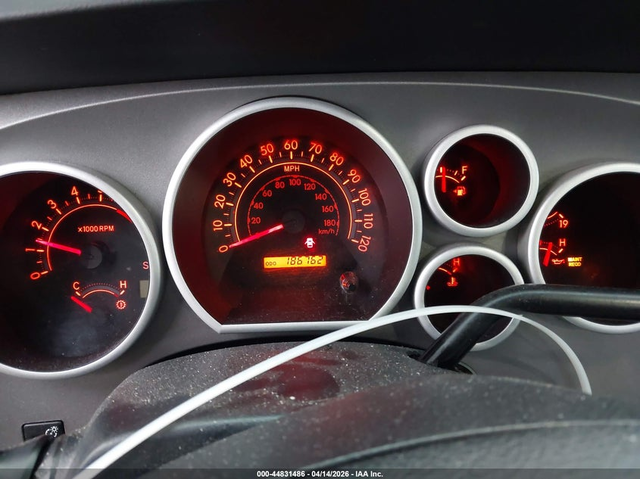 Toyota Tundra 4.6L V-8 DOHC, VVT, 310HP 4X2 Drive - автомобили, коли, обяви за нови и употребявани 6