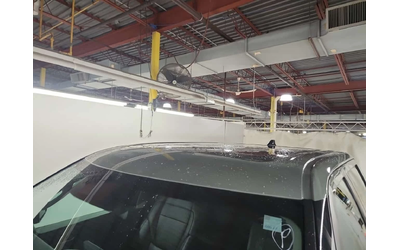 Toyota Tundra LIMITED CREW CAB SHORT BED * CARFAX * Без инцидент - автомобили, коли, обяви за нови и употребявани 12