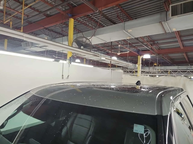 Toyota Tundra LIMITED CREW CAB SHORT BED * CARFAX * Без инцидент - автомобили, коли, обяви за нови и употребявани 12