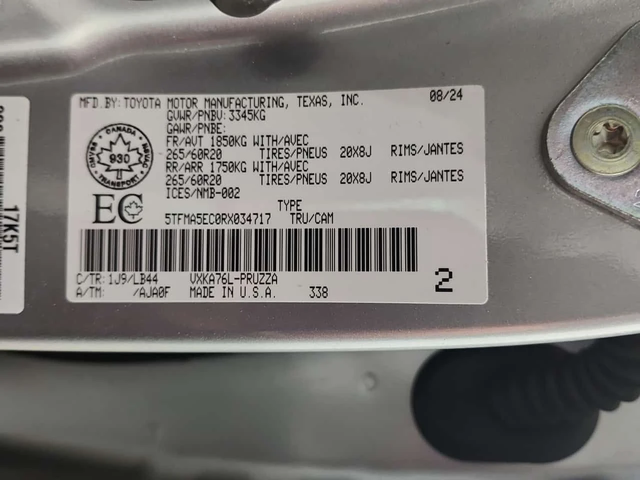 Toyota Tundra PLATINUM CREW CAB STD BED * CARFAX * Бeз инциденти - автомобили, коли, обяви за нови и употребявани 15