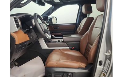 Toyota Tundra PLATINUM CREW CAB STD BED * CARFAX * Бeз инциденти - автомобили, коли, обяви за нови и употребявани 8