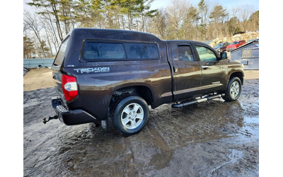 toyota-tundra-5-7l-8-unknown - 3