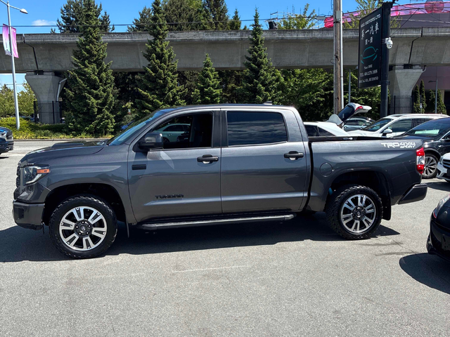 Toyota Tundra 5.7L 8cyl 4WD - автомобили, коли, обяви за нови и употребявани 1