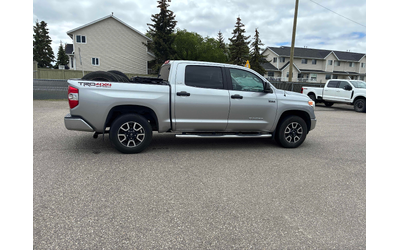 Toyota Tundra 5.7L 8cyl 4WD - автомобили, коли, обяви за нови и употребявани 2