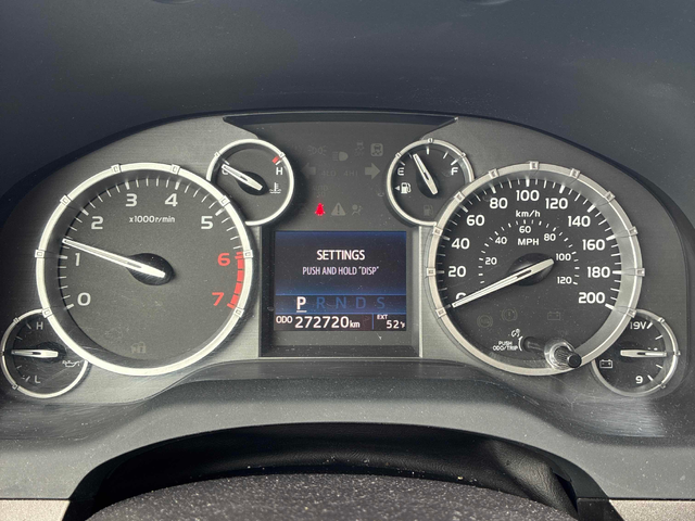 Toyota Tundra 5.7L 8cyl 4WD - автомобили, коли, обяви за нови и употребявани 7