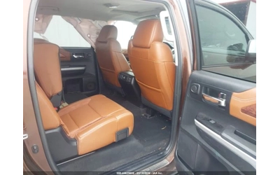 Toyota Tundra 4WD Truck CrewMax 5.7L FFV V8 6-Spd AT Platinum - автомобили, коли, обяви за нови и употребявани 7