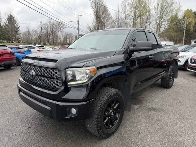 Toyota Tundra V8 5.7L 4X4 ALL BLACK! - автомобили, коли, обяви за нови и употребявани 7